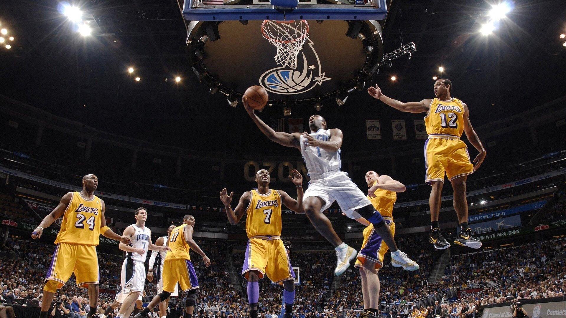 NBA全明星赛星光熠熠 新生代球员闪耀赛场